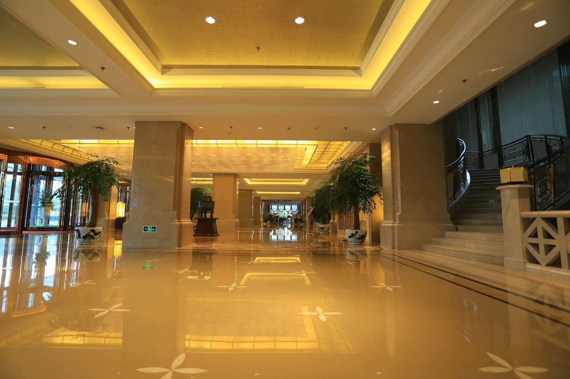 Baoji Jianguo Hotel Extérieur photo