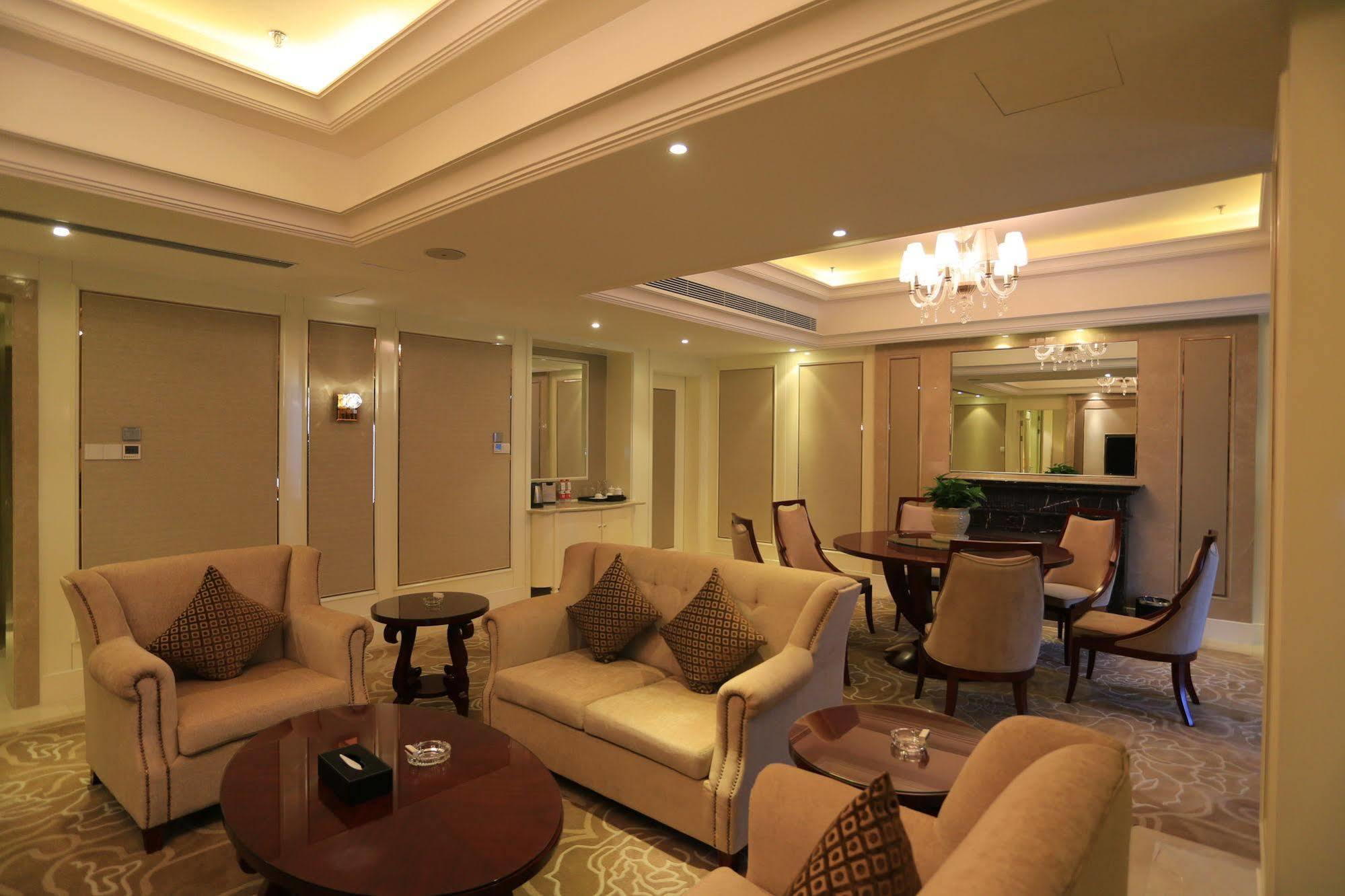 Baoji Jianguo Hotel Extérieur photo