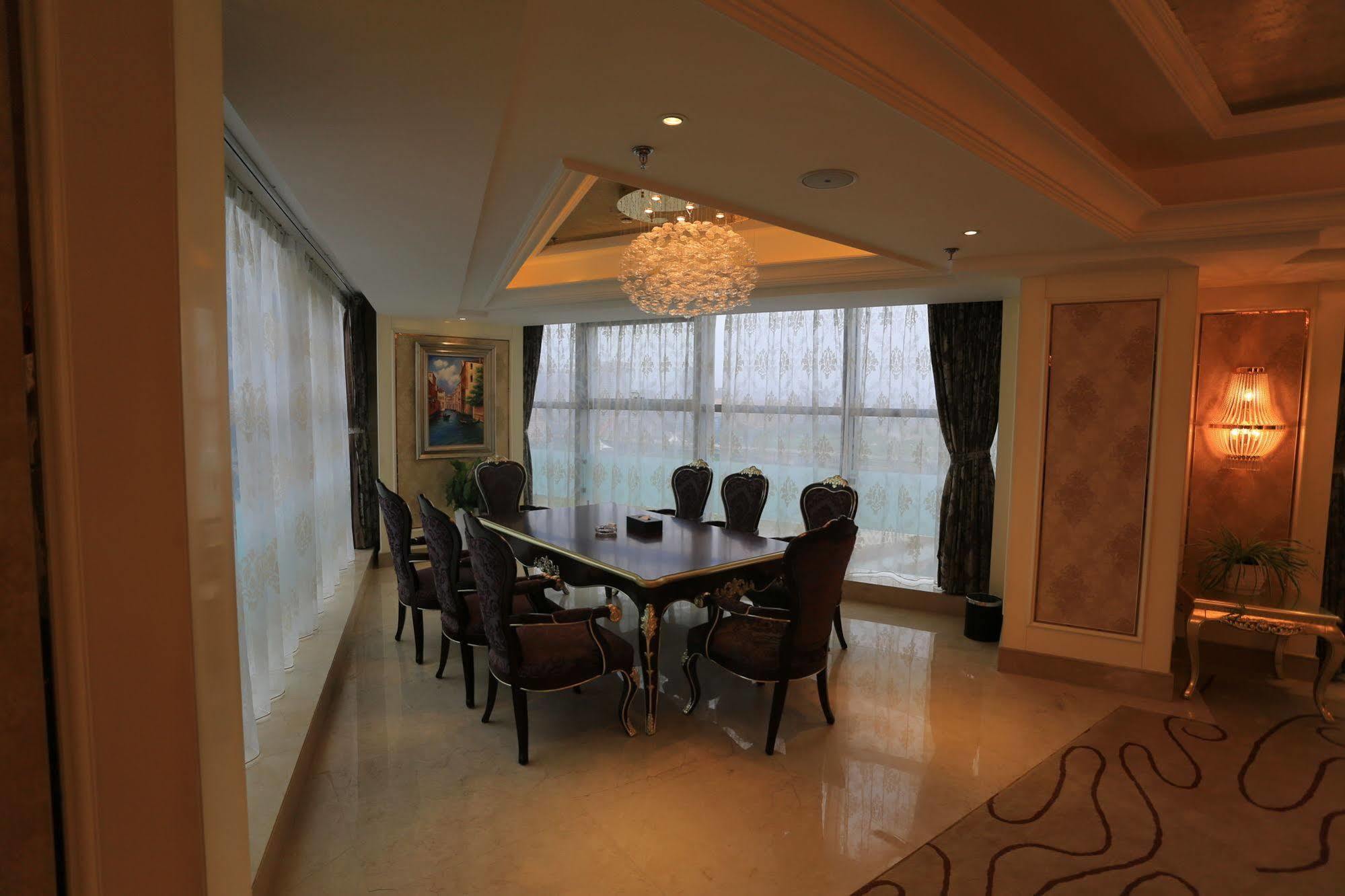 Baoji Jianguo Hotel Extérieur photo